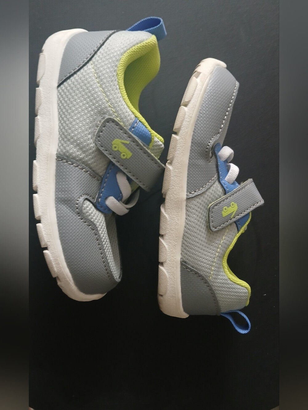 See Kai Run Basics, Grey and Blue Sneakers with Lime Interior - Picture 2 of 8